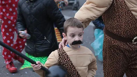 Multitudinària Rua de carnestoltes 2015 a Mollerussa.