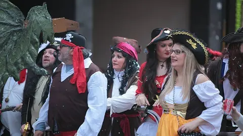 Multitudinària Rua de carnestoltes 2015 a Mollerussa.