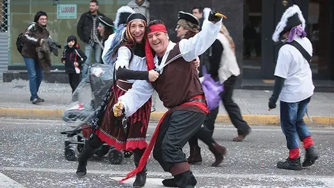 Multitudinària Rua de carnestoltes 2015 a Mollerussa.