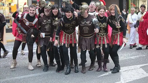Multitudinària Rua de carnestoltes 2015 a Mollerussa.