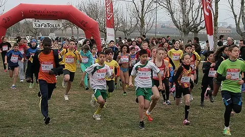 Imatge de curses escolars del Cros Ciutat de Mollerussa Memorial Josep Ignasi Cullerè.