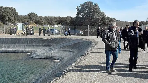 Visita de Joan Reñé as les instal·lacions de la potabilitzadora de la Sentiu de Sió.