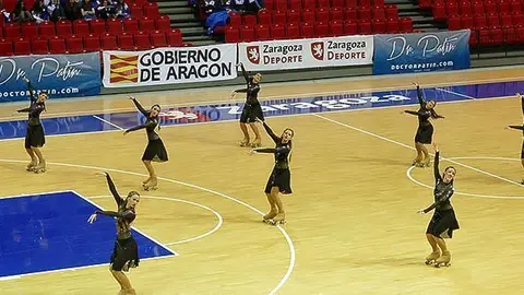 Actuació de les patinadores del Club Esportiu Patí Torregrossa a Saragossa.