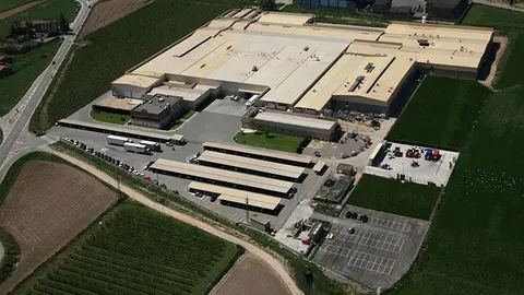 Imatge del centre de producció a Miralcamp de la companyia Argal.