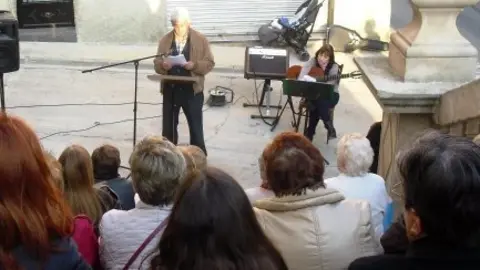 La celebració del Dia Mundial de la Poesia 2014 a Arbeca