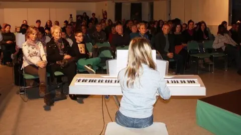 DIA MUNDIAL POESIA 2015 086