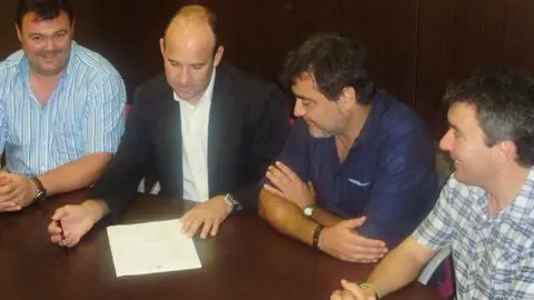 Foto constitució AMEC 1