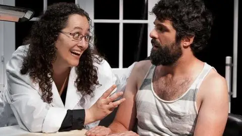 Els protagonistes de l'obra de teatre Petita Mort