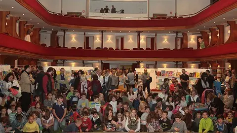 El Teatre L'Amistat acull el saló del Llibre Infantil i Juvenil de Mollerussa.