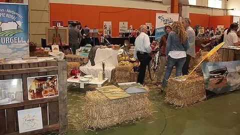 Saló del Viatge estand de l'Associació de Turisme del Pla d'Urgell.
