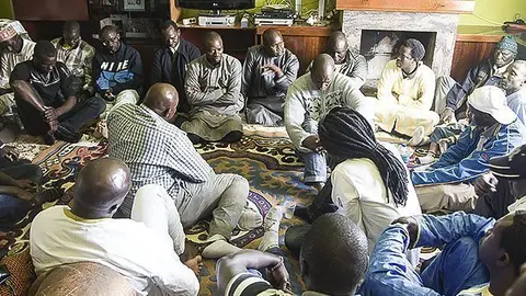 Reunió de l'associació de Senegalesos a Mollerussa.