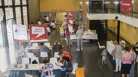 Marató de donació de sang al Complex L'Amistat.