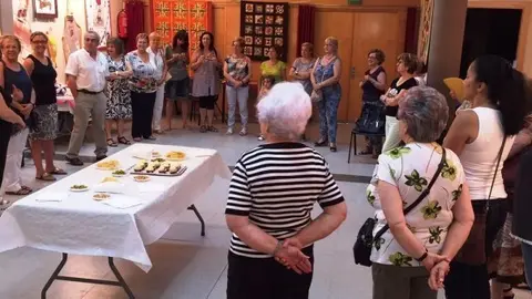 Inauguració exposició de Dones la Rosada (30-06-2015)