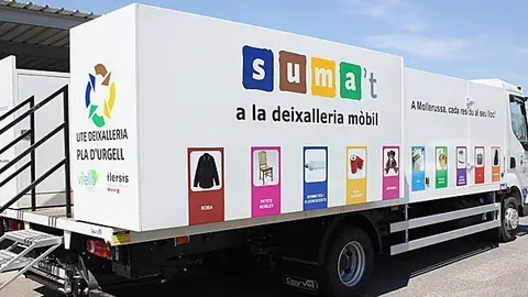 Deixalleria mòbil a Mollerussa.