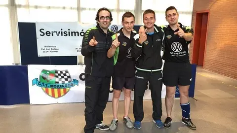 L'equip del Club Tennis Taula Mollerussa.