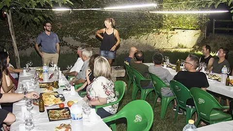 Xavier Ayala condueix el tast a l'Era de cal Falillo
