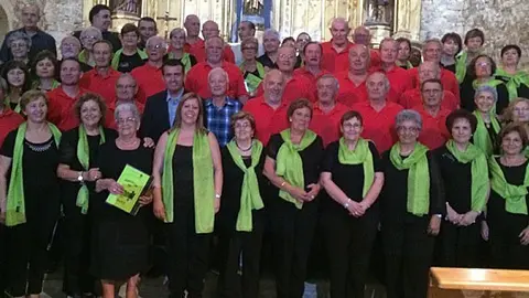 L'actuació va tenir lloc a l'església de Miralcamp