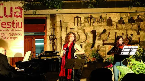 Universfado amb  Carolina Blàvia