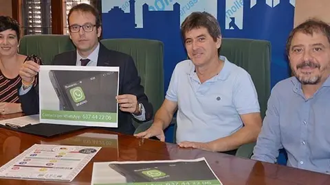 La Biblioteca Comarcal Jaume Vila incorpora un compte de WhatsApp