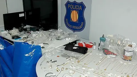 material recuperat pel cos dels Mossos d'Esquadra