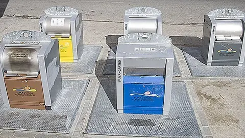 Una de les àrees d'aportació instal·lades en la comarca del Pla d'Urgell