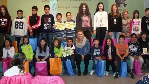 Els participants en la festa de la 13a Bibliocursa de les BorgesT