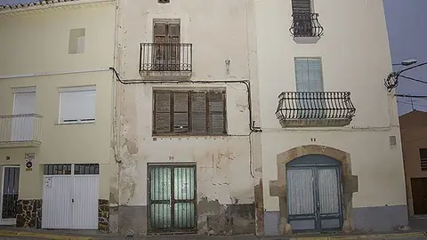 Edifici Camara Agrària Golmés al carrer Raval