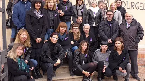 Josep M. Huguet amb els treballadors del Consell Comarcal del Pla d'Urgell