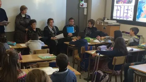 Visita de la Biblioteca al Col·legi Mare de Déu de Montserrat de les BorgesT