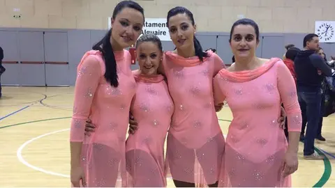 Les campiones del Campionat de Patinatge Provincial de Xous, en la modalitat de QuartetsT