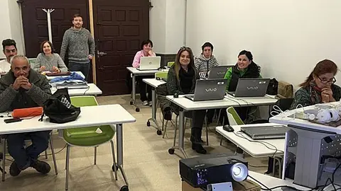 Inici Curs d'Informàtica Bàsica a les Borges portada