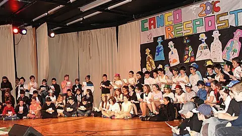 FESTIVAL DE CANÇÓ RESPOSTA portada