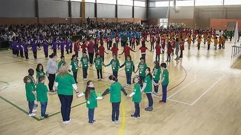 Trobada escolar sardanista amb motiu de la Capital de la Sardana