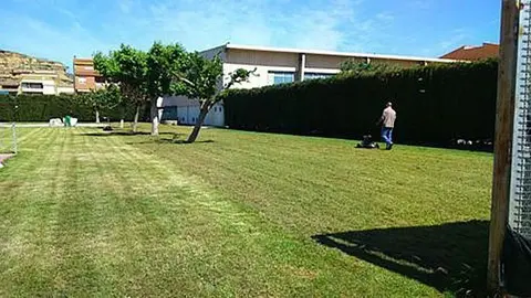 Piscina Aitona portada