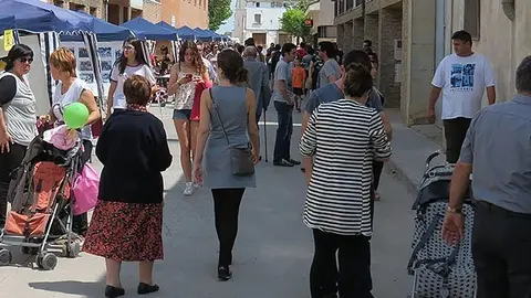 les parades dels expositors a la mostra Cominart de Vilanova de Bellpuig