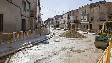 Obres d'urganització del carrer Lleida de Torregrossa