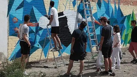Grafittis Mollerussa portada