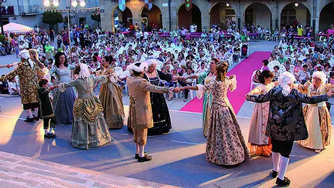 Fotografia de la quarta Fira de la Il·lustració d'Almacelles ©Imatge arxiu