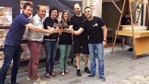 Acte inaugural del primer Tast'Cellers, la Festa del Vi de Cervera