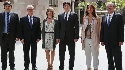 Reñe_signatura_conveni_pla_assistencia_financera_003_VR portada