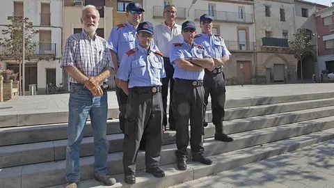L'alcalde Jaume Gilabert i els membres de Protecció Civil de Montgai