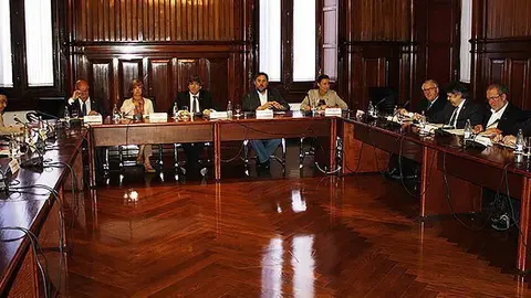 parlament_reunio_mon_local_002 portada