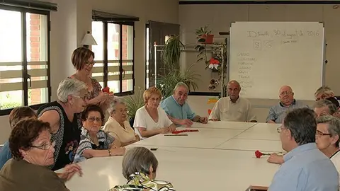 Participants en el programa REMS d'estiu en l'Espai Social de Mollerussa