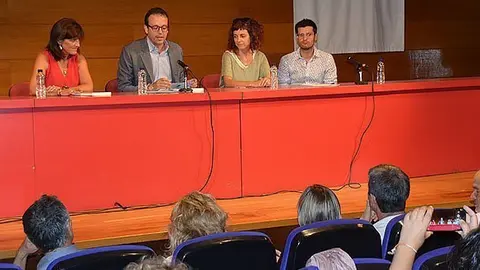 presentació llibre Anna Lloret portada