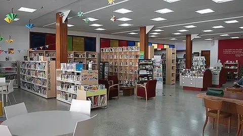 Biblioteca Maria Mercè Marçal Torregrossa
