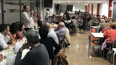 L'alcalde Antoni Villas va presidir l'acte de la castanyada