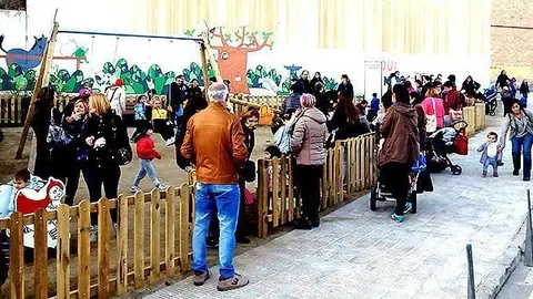 Inauguració del parc infantil Caputxeta Vermella de Cervera