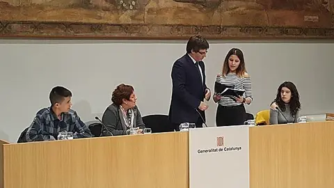 Mollerussa recollida SEGELL UNICEF 1 portada