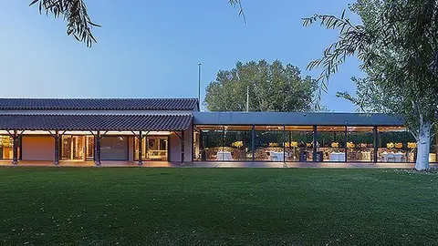 Instal·lacions del Restaurant La Boscana en el terme de Bellvís