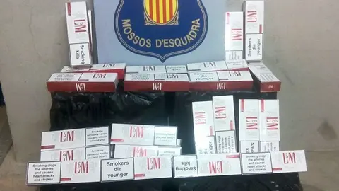 Imatge del tabac intervingut pels Mossos d'Esquadra. Imatge del 25 de novembre del 2016. (Horitzontal)